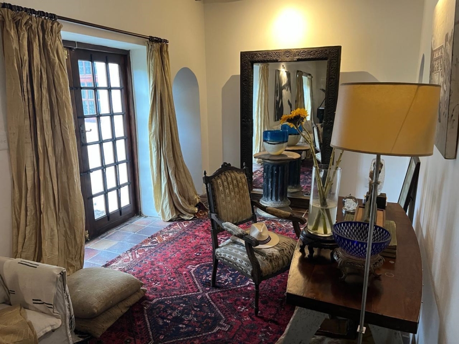 To Let 3 Bedroom Property for Rent in Wynberg Upper Western Cape